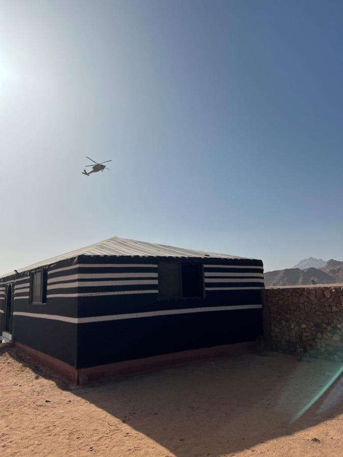 Hotel Raja Camp Wadi Rum Esterno foto
